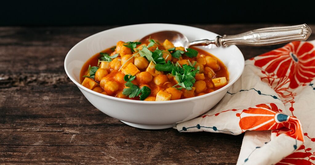 Tofu con ceci e porro